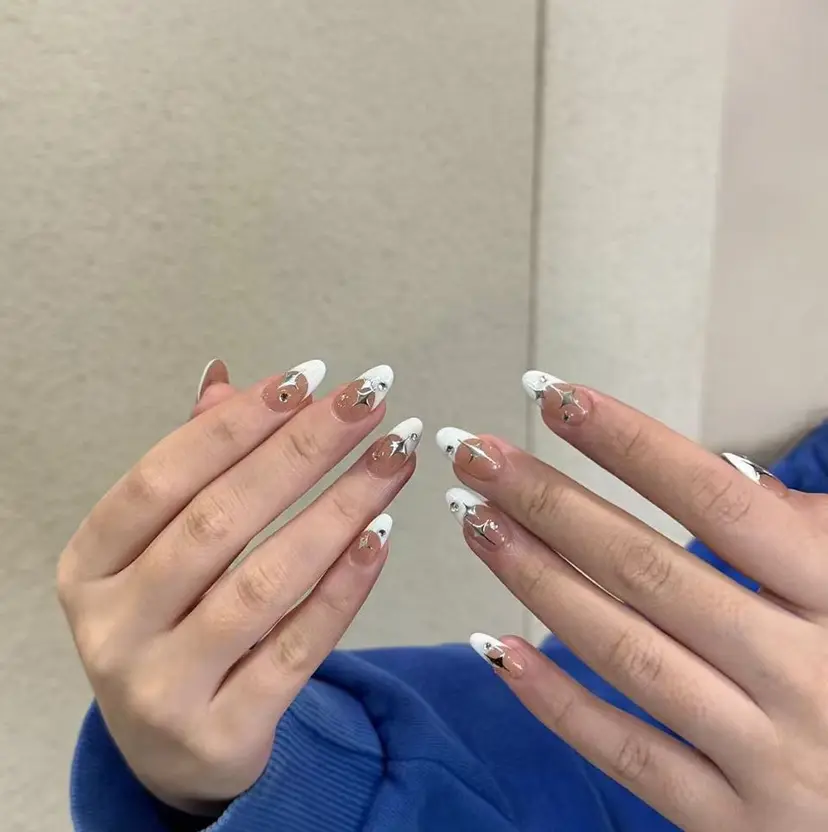 さや ネイルの掲載