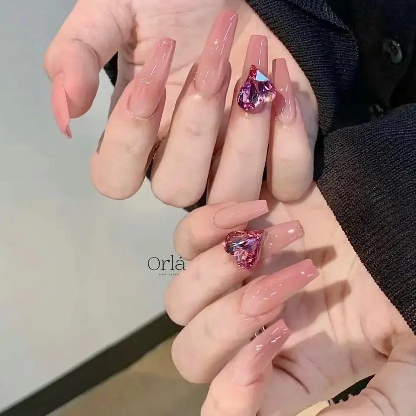 Orla nail Mita🤍Kanaの掲載