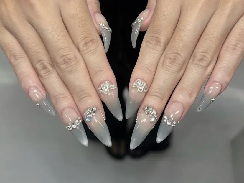 NABI NAIL miharu🖤の掲載