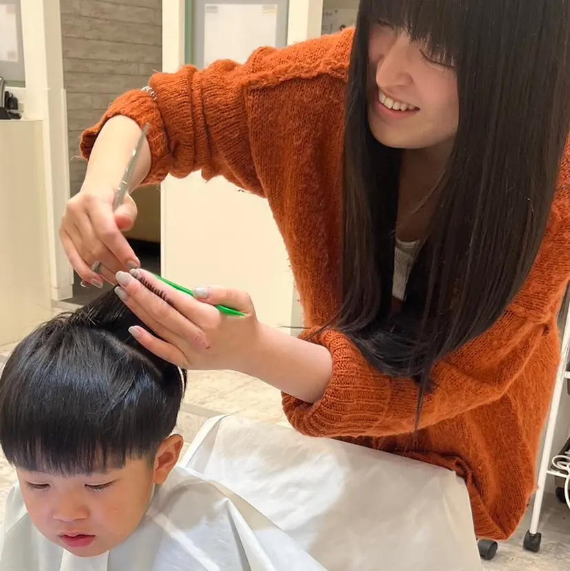 【ママを応援📣】託 児アリ美容室❣️横田の掲載