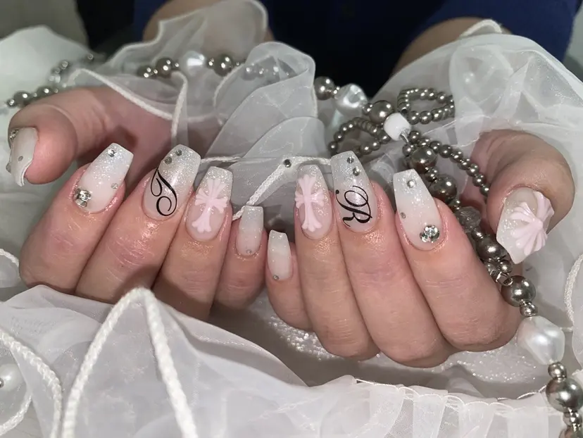 Roi〈ロワ〉 Reikaの掲載