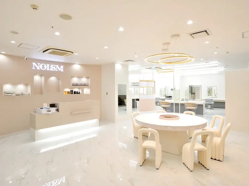 Sayaka🩶 / 烏丸 / 韓国ヘアの掲載