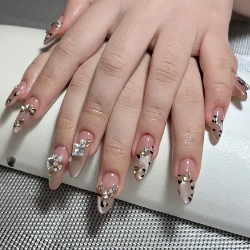 吴 丹丹の掲載
