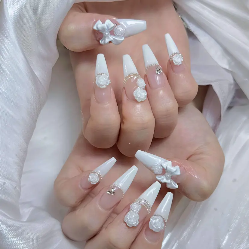 Anh Nail 歌舞伎町の掲載