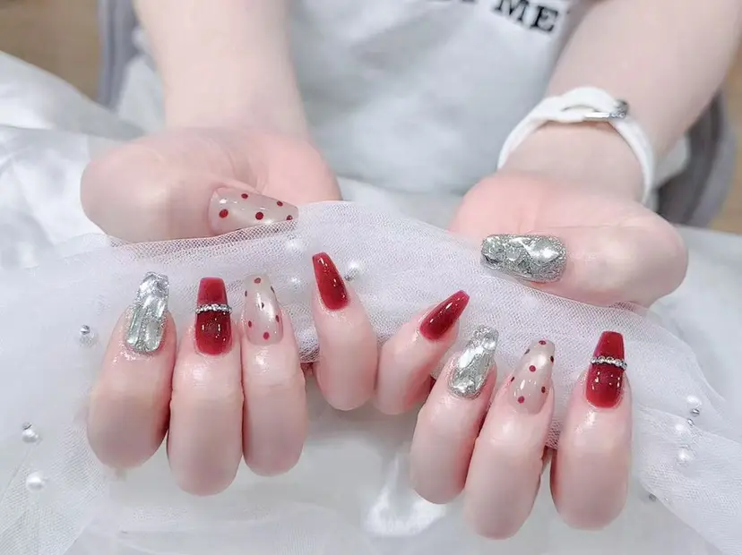 H3 Nail リョウの掲載