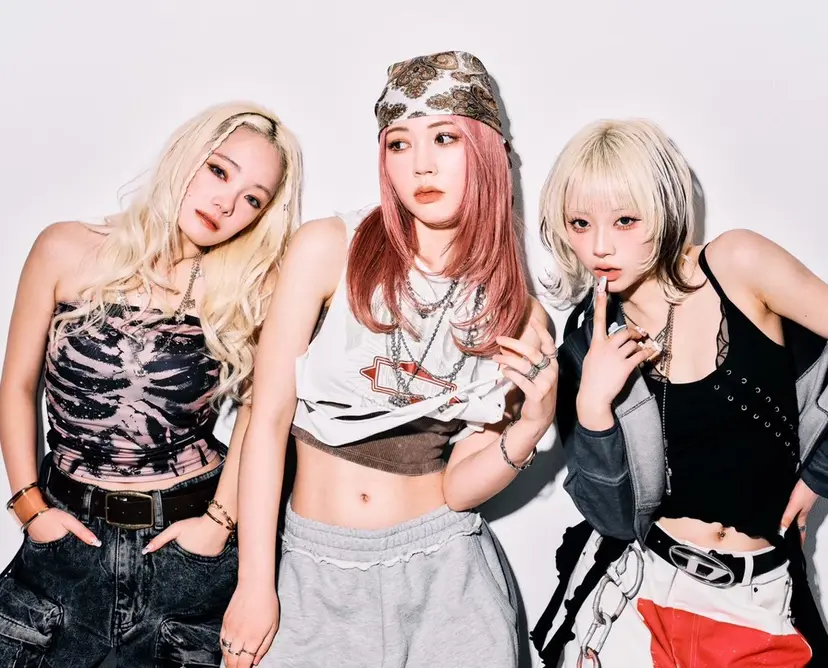 MiRI💜地毛級 エクステ✖似合わせ技の掲載