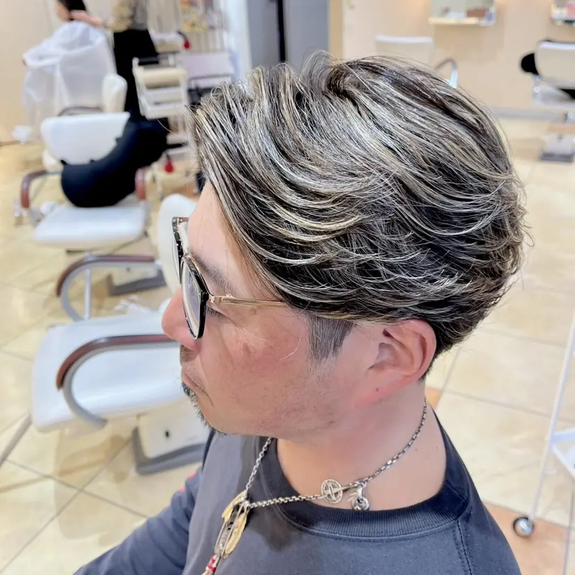フェザーパーマ 村上俊輔の掲載