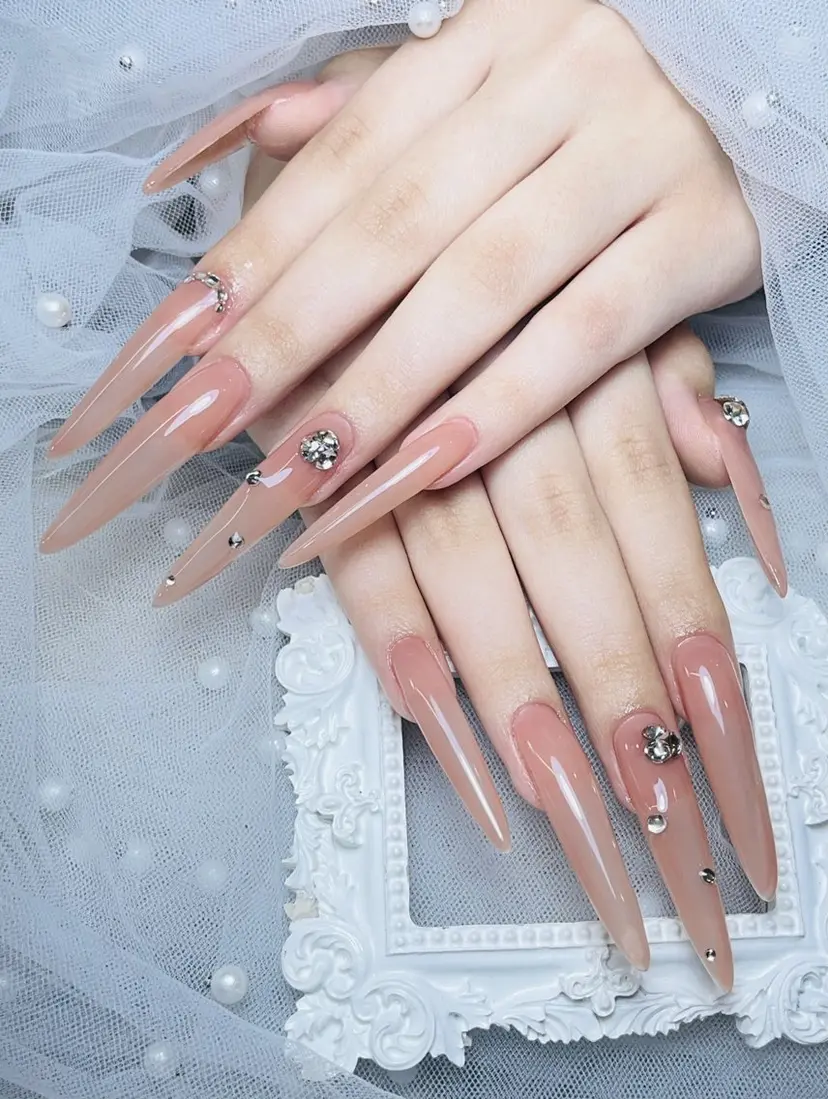 Aura Nail 高田馬場の掲載