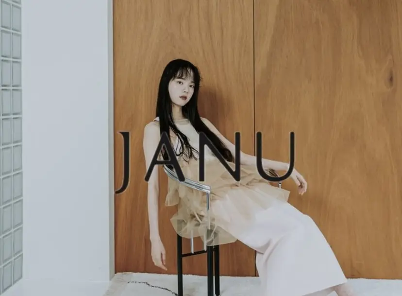 佐藤光華/JANU /カラーモデルの掲載