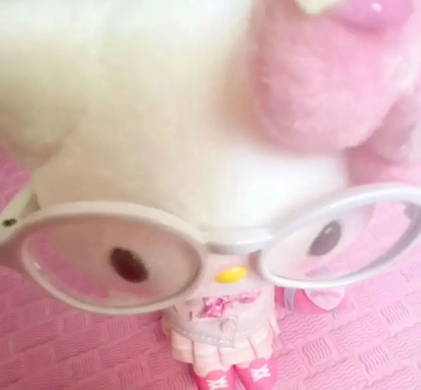 moremuu 舞桜🤍🫧の掲載