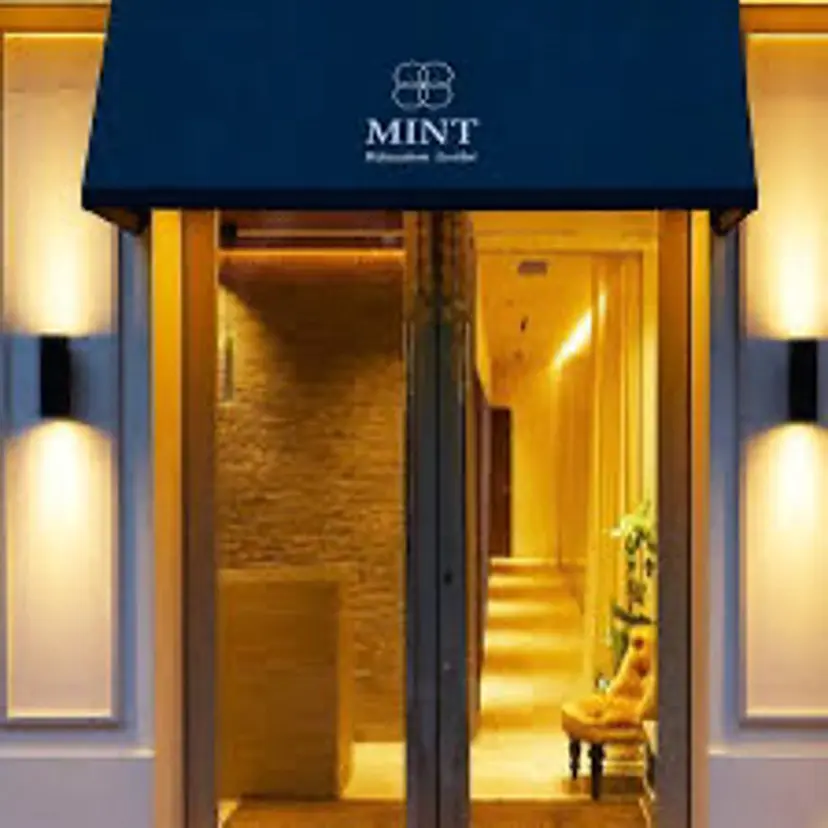 MINTセンター南店 MOEの掲載