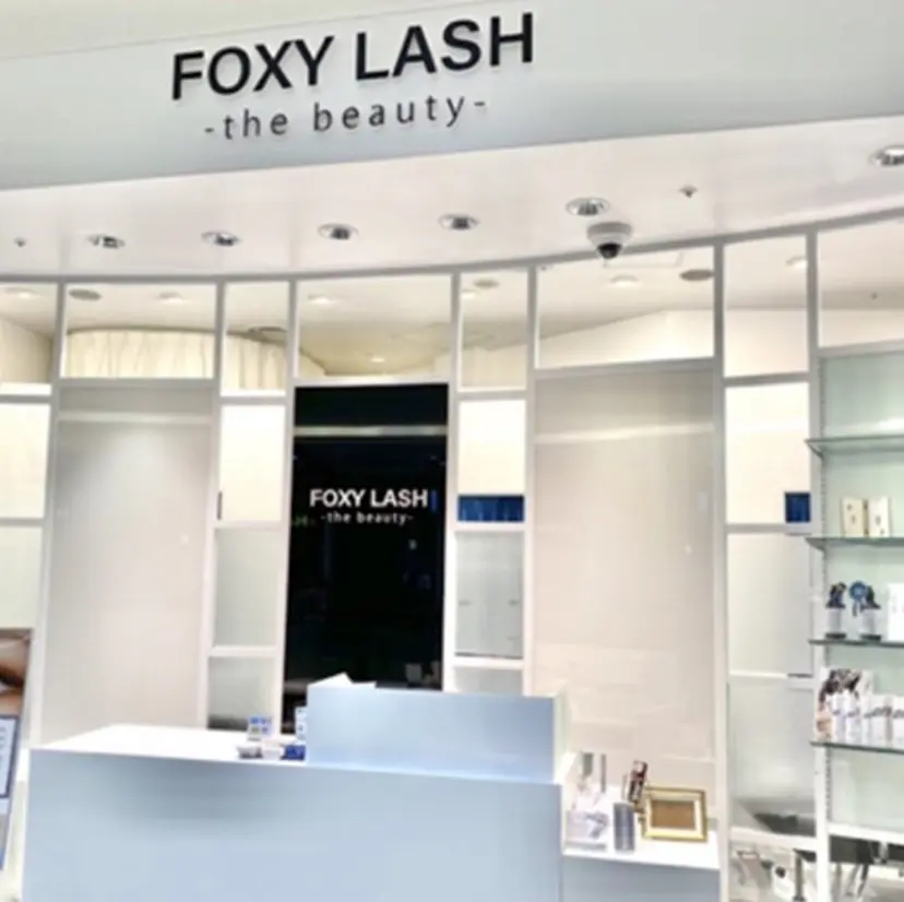 FOXY LASH UMEDAの掲載