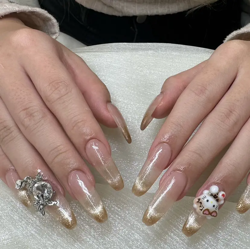 Shiori Nailの掲載