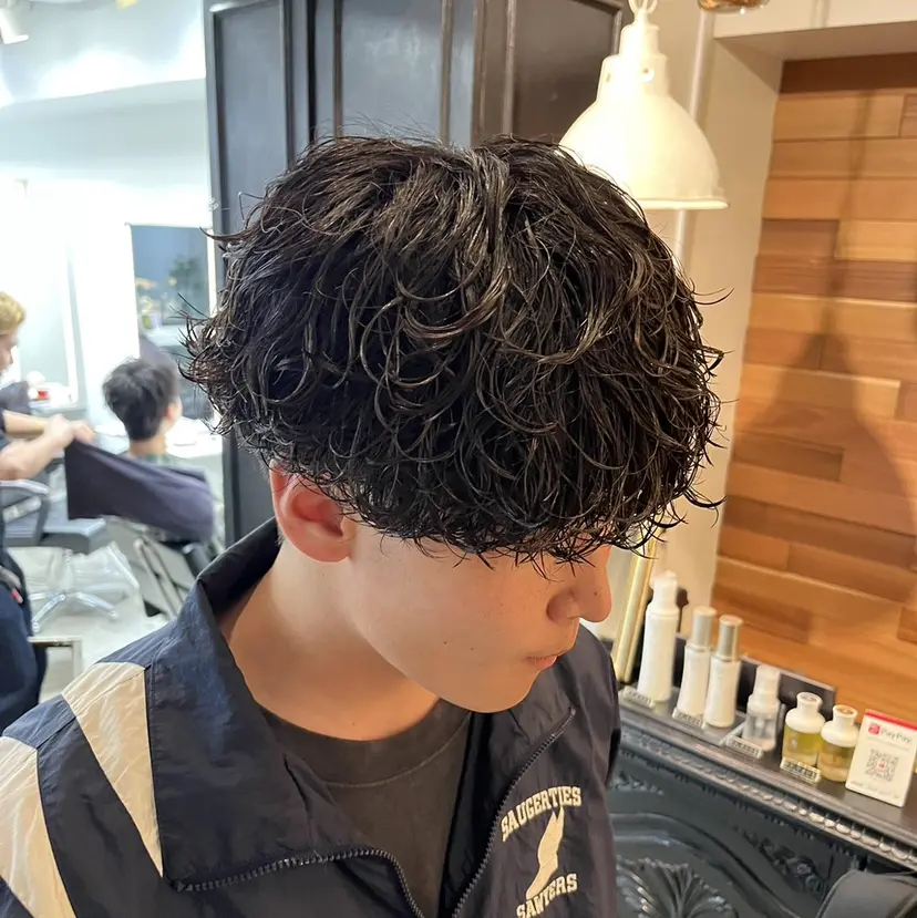 YUJIN ツイスパ波巻き🔥の掲載