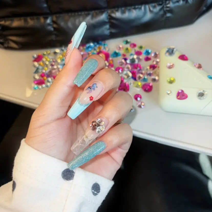 RYAURA NAILの掲載