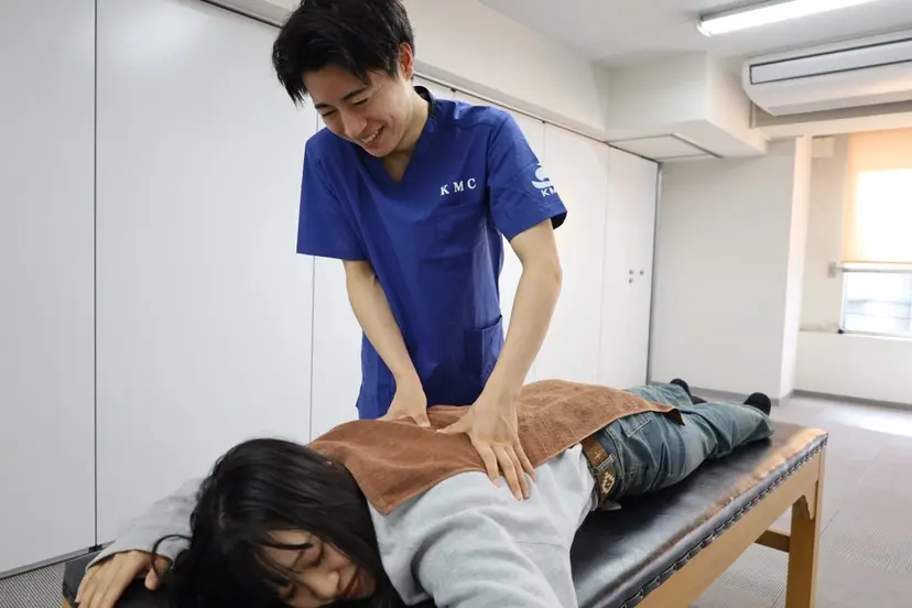 美容鍼/小顔矯正 姿勢矯正/梅田佳汰の掲載