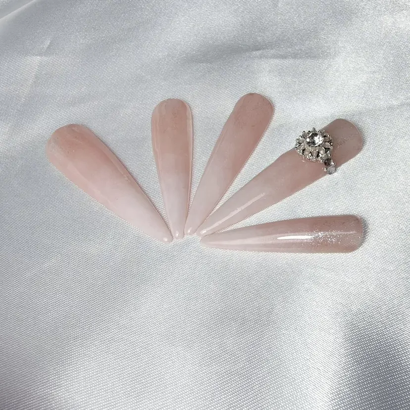 Eclat. Nailの掲載