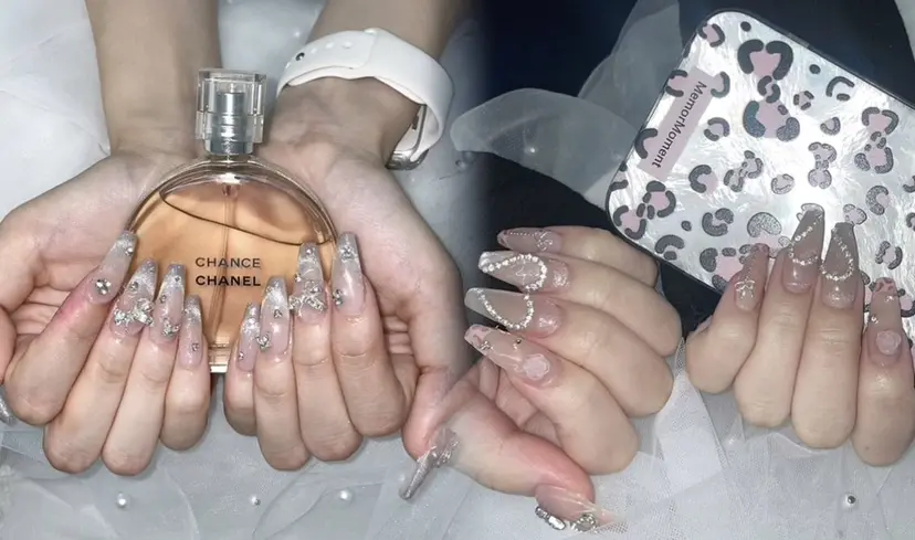 Moon nail salonの掲載