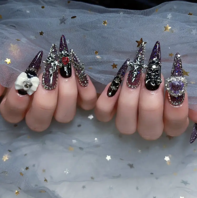 Plouta Nailsalonの掲載