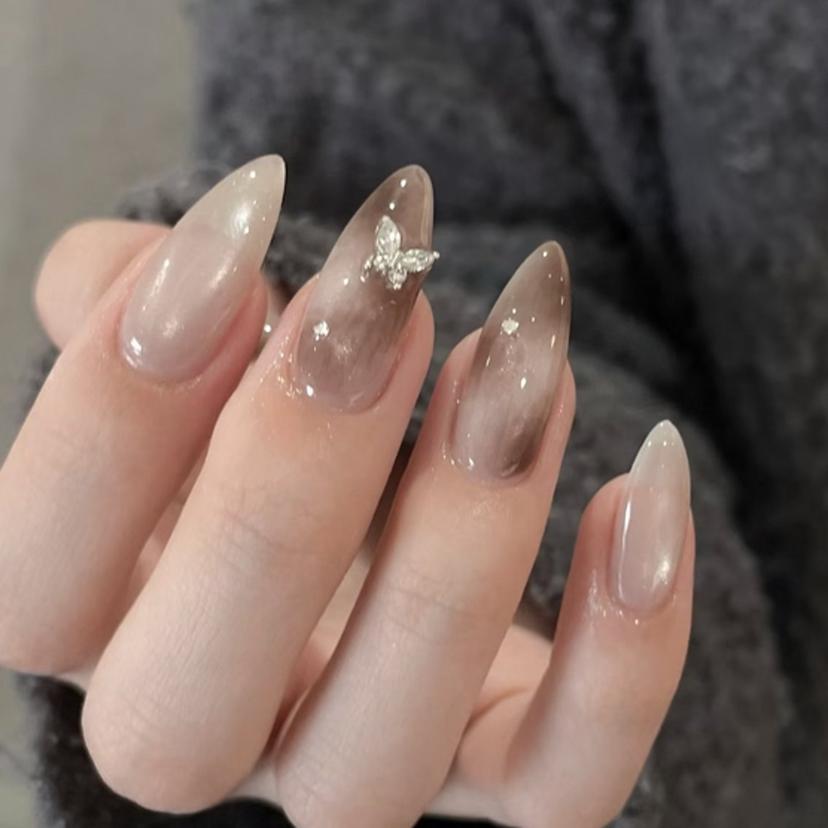 Elle. RIONの掲載