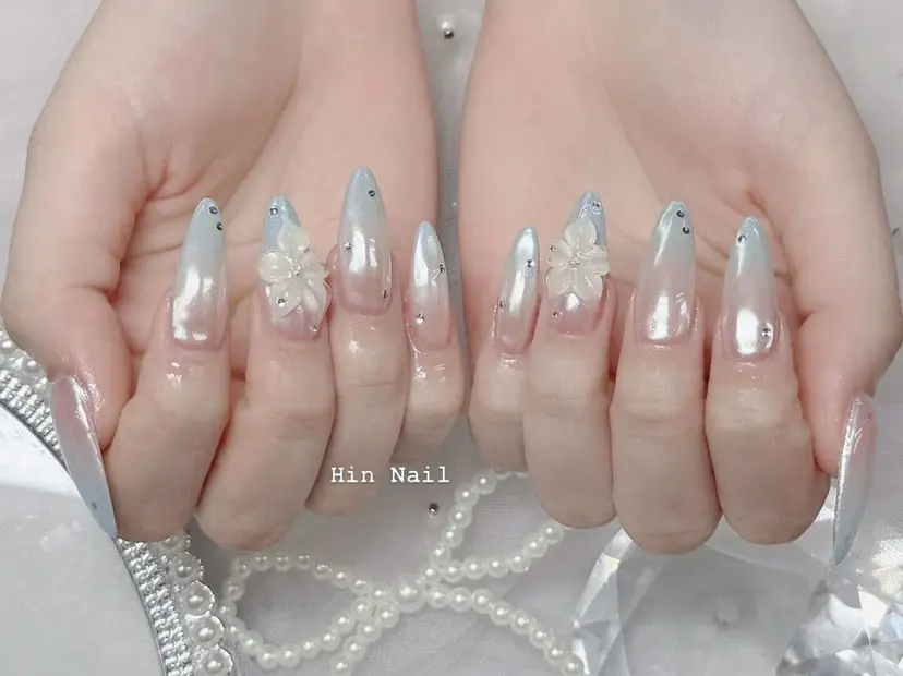 HIN NAILの掲載