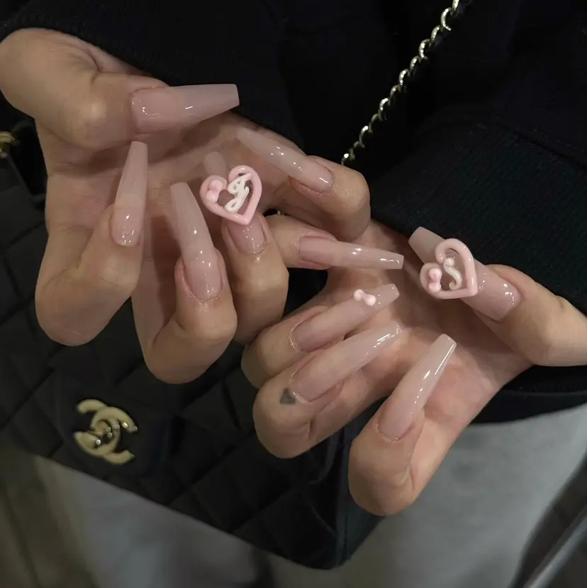 Hal nail Nanamiの掲載
