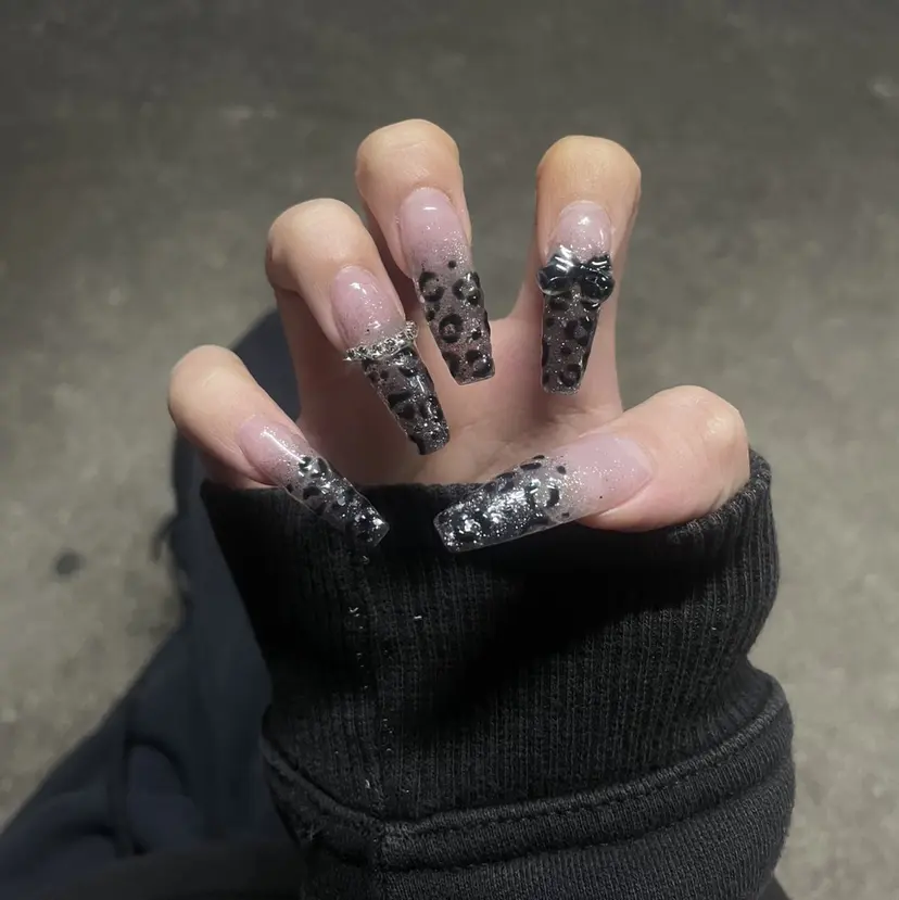 伊藤 唯華の掲載