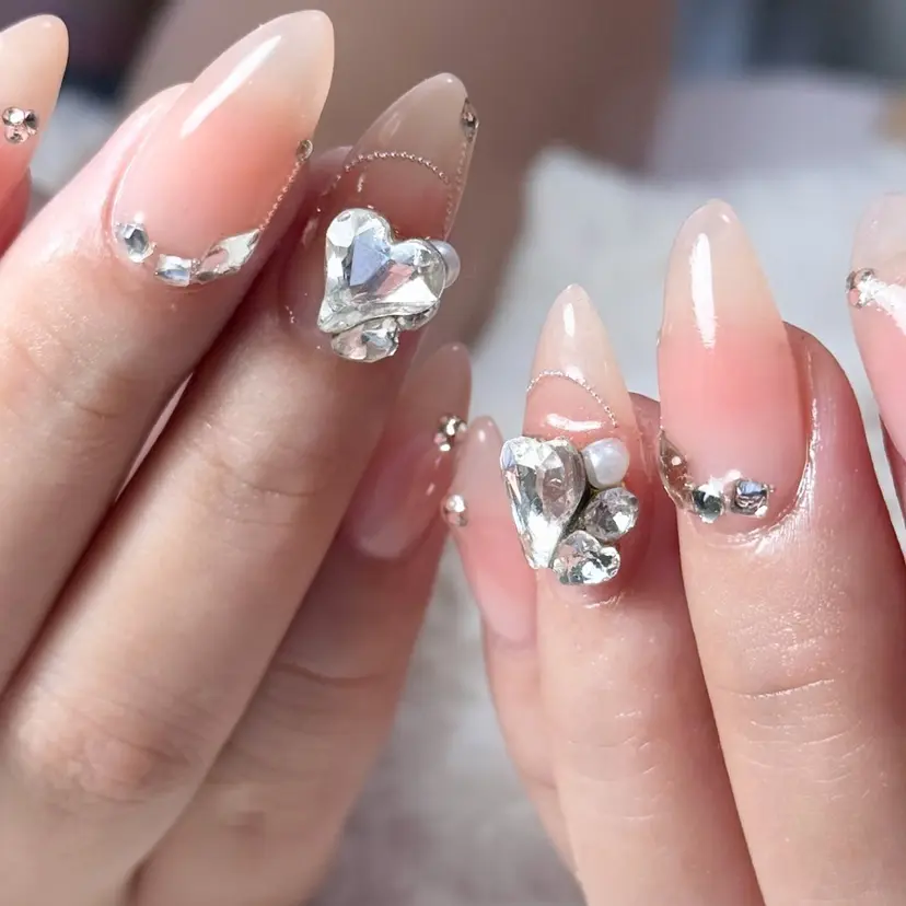 GRG NAILの掲載