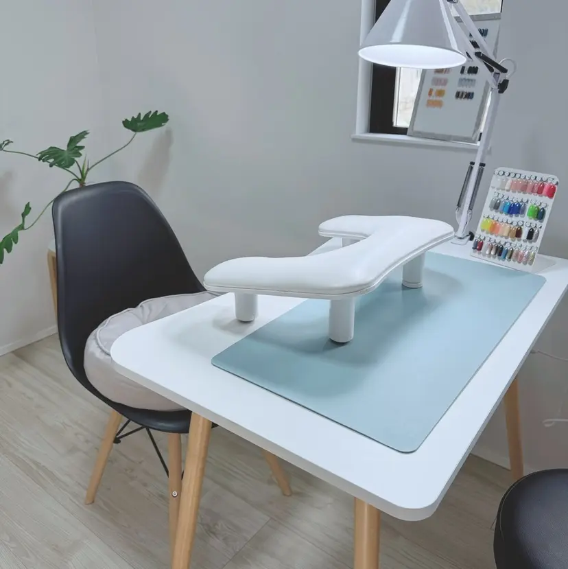 A. Nailroomの掲載