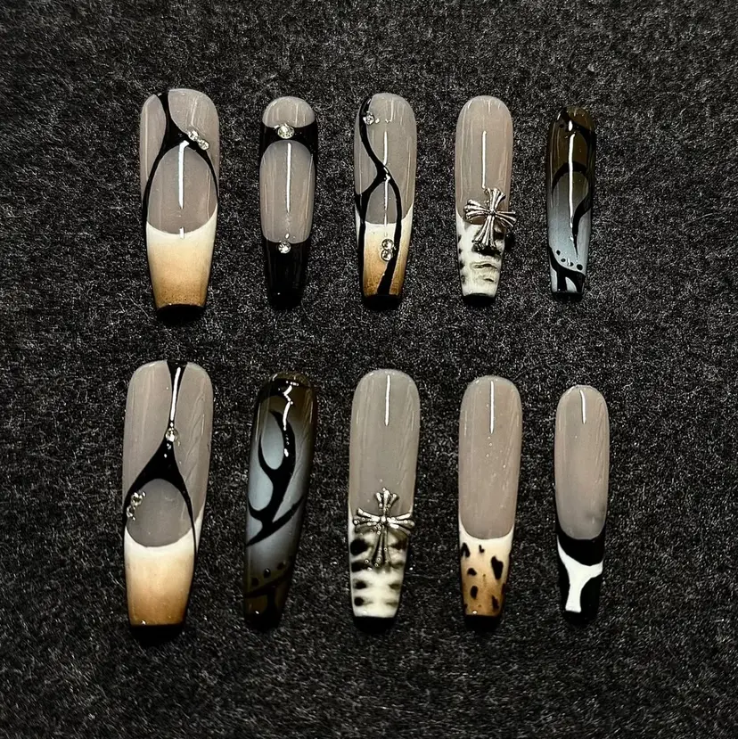 ちみ_Mika Nails 心斎橋の掲載