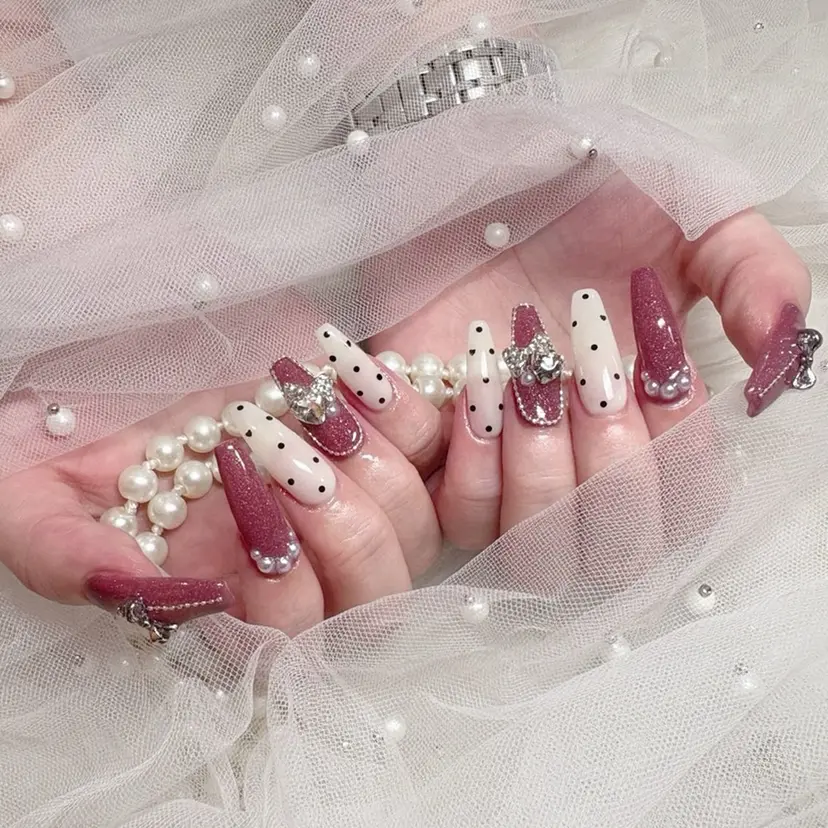 zir nail♡ shikakuraの掲載