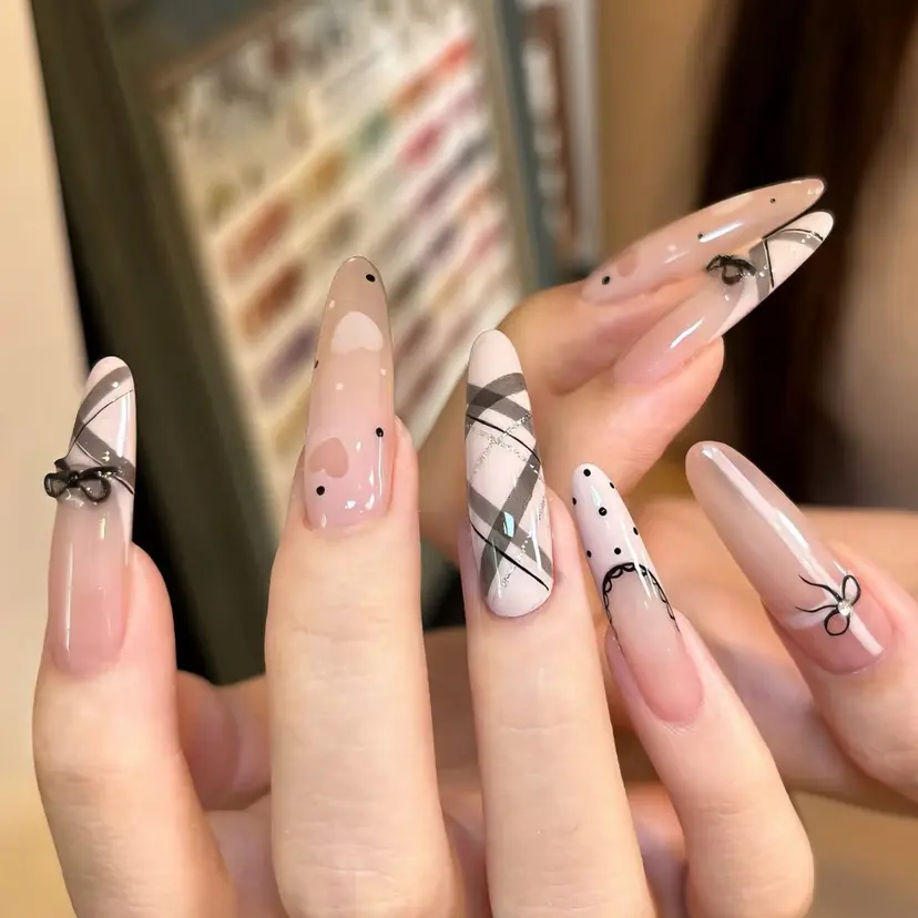 Mojo Nailの掲載