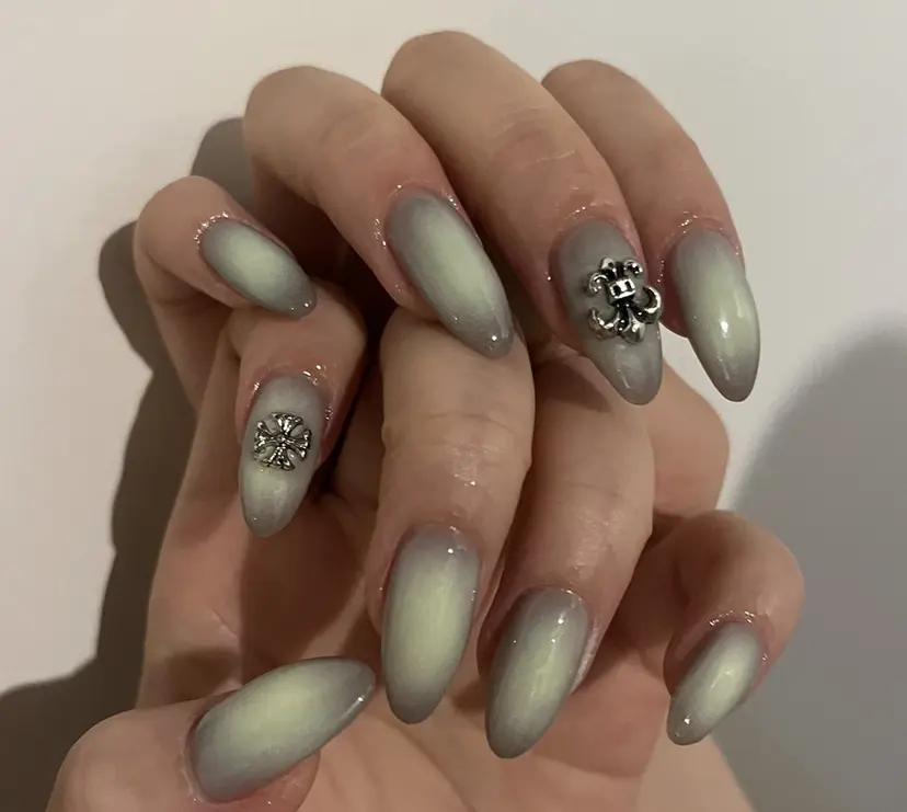 hii nailの掲載
