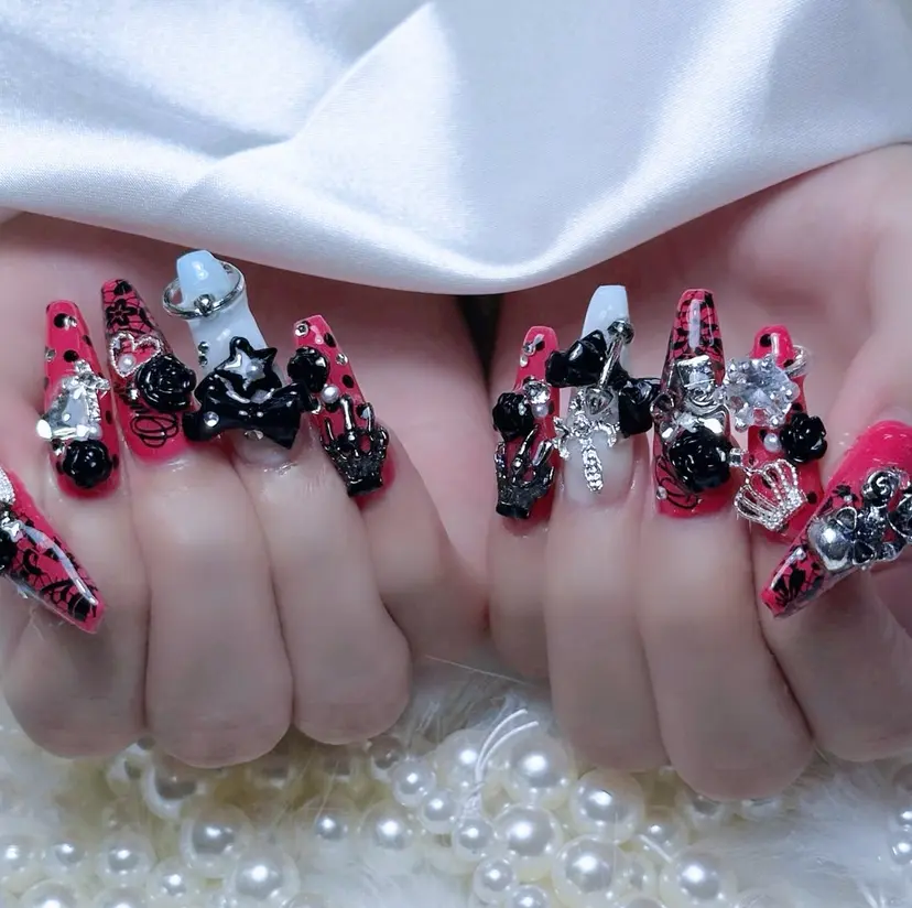 Anna Melia Nailの掲載