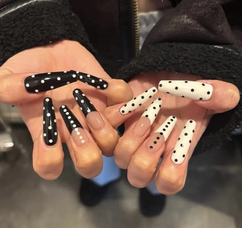 24 nailの掲載