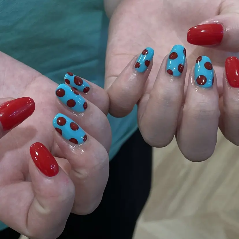 Nes.nail AYAの掲載
