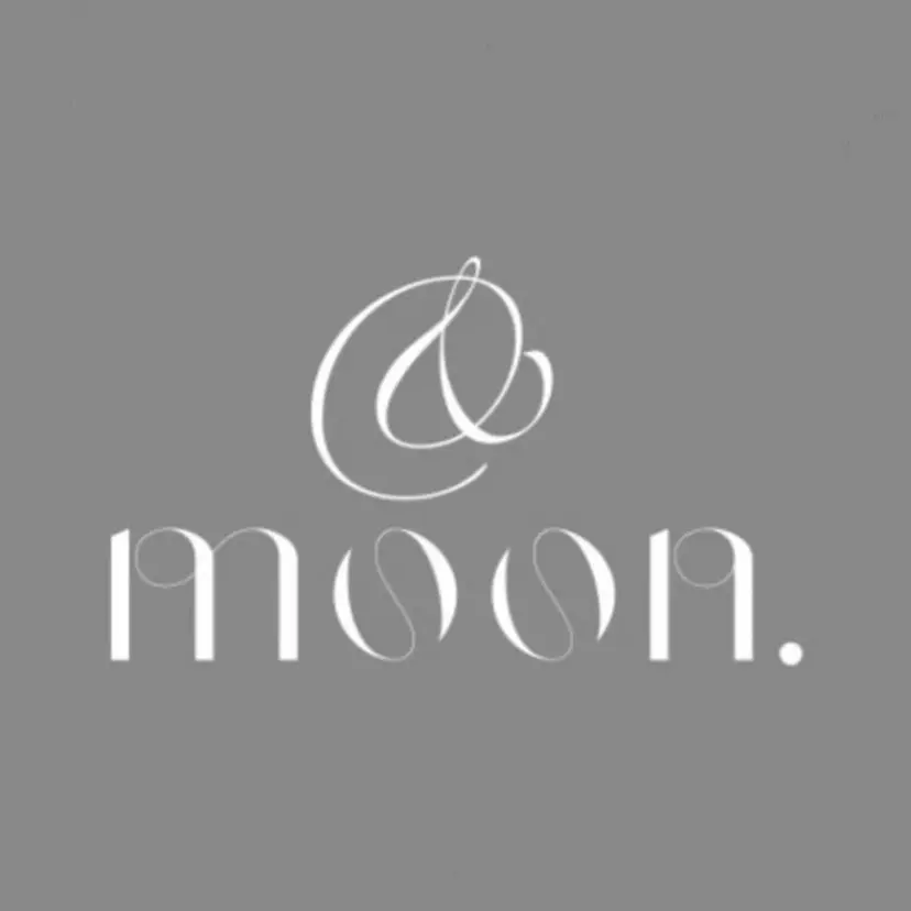 &moon.韓国式 まつ毛パーマ🎀るなの掲載