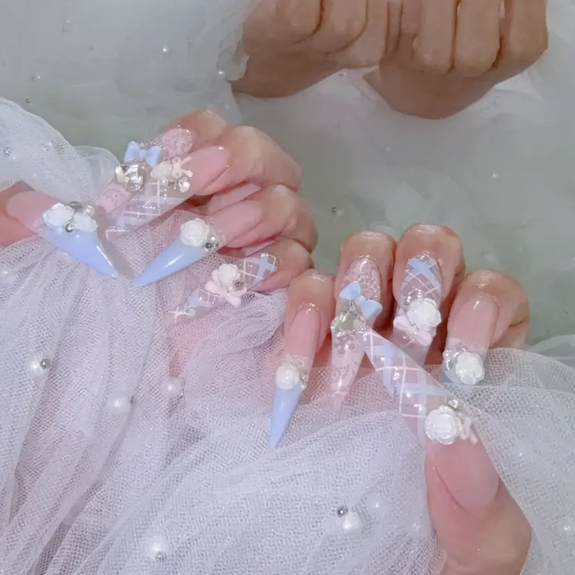 CARAT カラットの掲載
