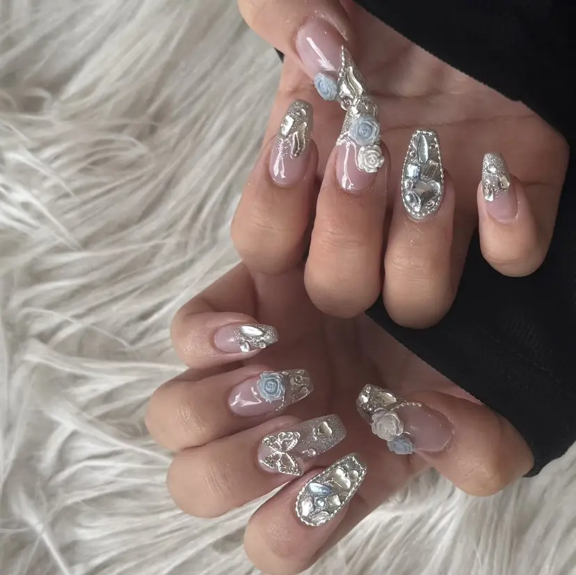 nail salon Lumoreの掲載