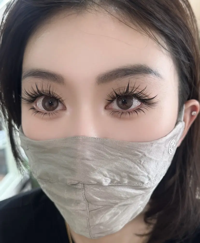∩_∩アオイ eye lashの掲載