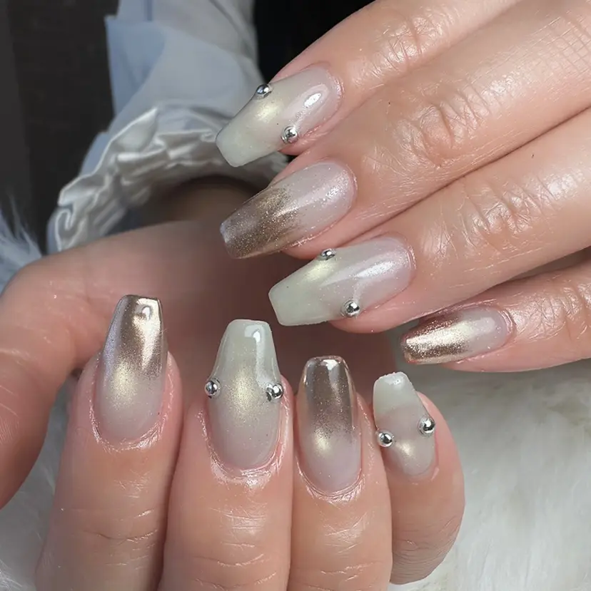 uinail 【ウイネイル】の掲載
