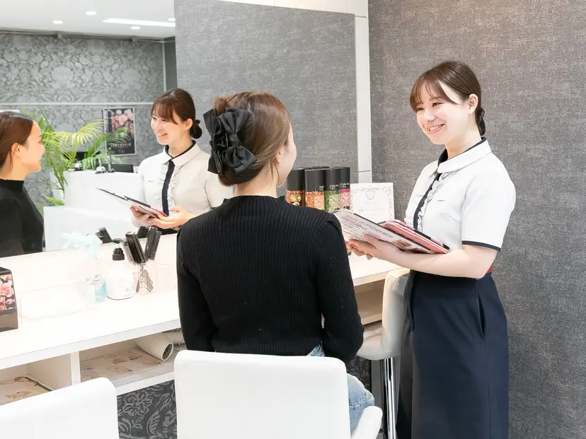 エヴァーグレース 銀座店の掲載