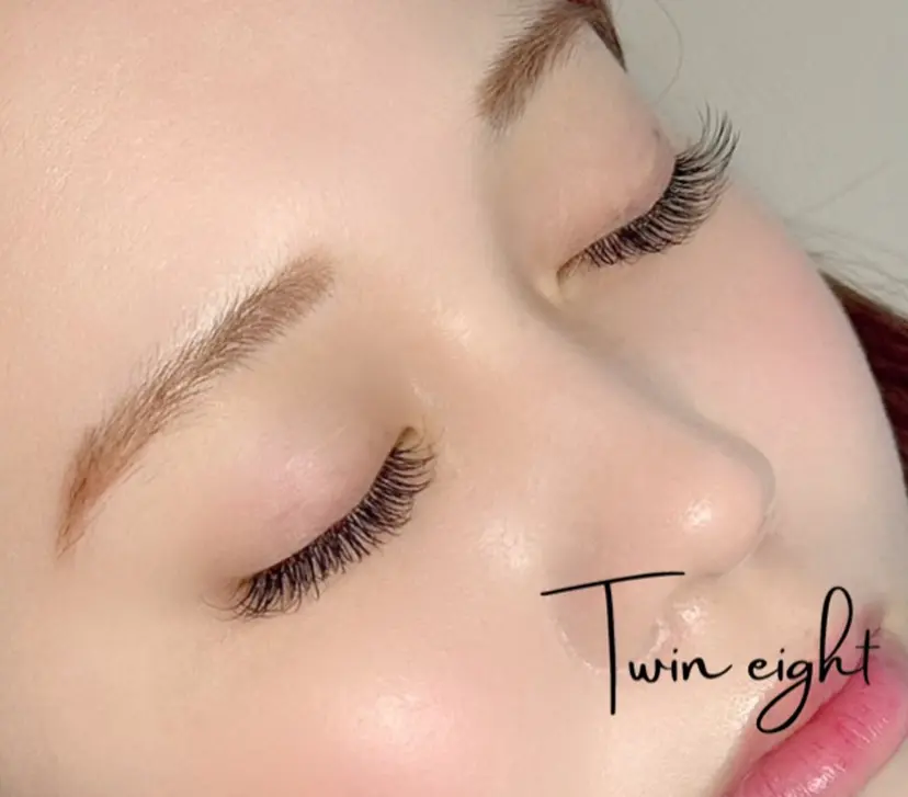 Twin Eight ネイル&まつ毛和泉市の掲載