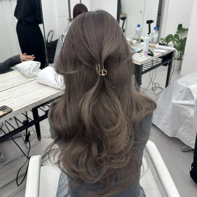 塩谷 ゆうなの掲載