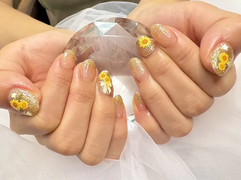 新宿マグネット Mii Nailの掲載