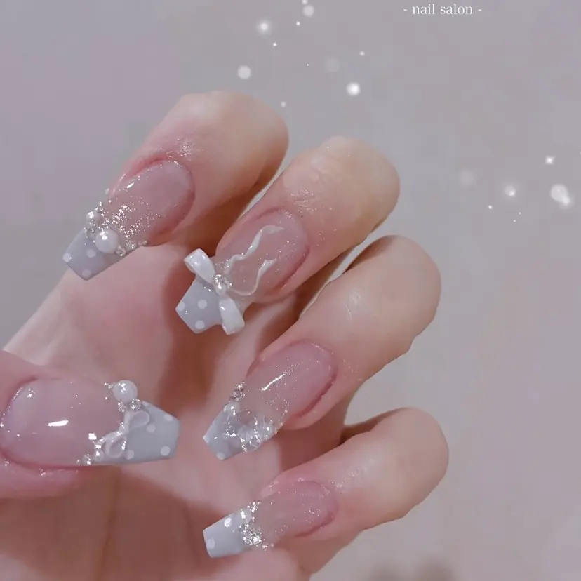 FELUCA Shioriの掲載