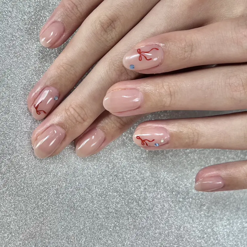BEE NAILの掲載