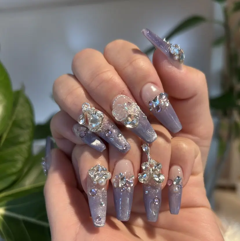 FOI NAILの掲載