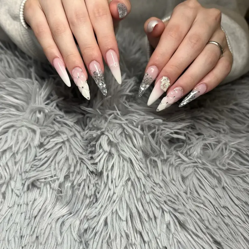 maki nailの掲載
