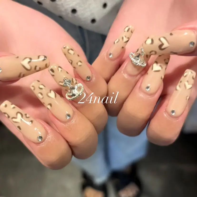 24 nailの掲載